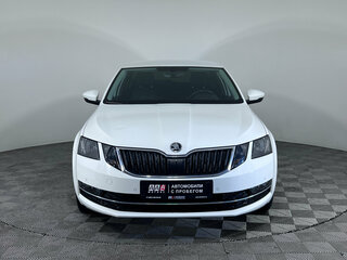 2019 Skoda Octavia III (A7) Рестайлинг, белый, 2170000 рублей, вид 2
