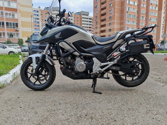 2012 Honda NC 700X, серебристый, 480000 рублей - вид 1