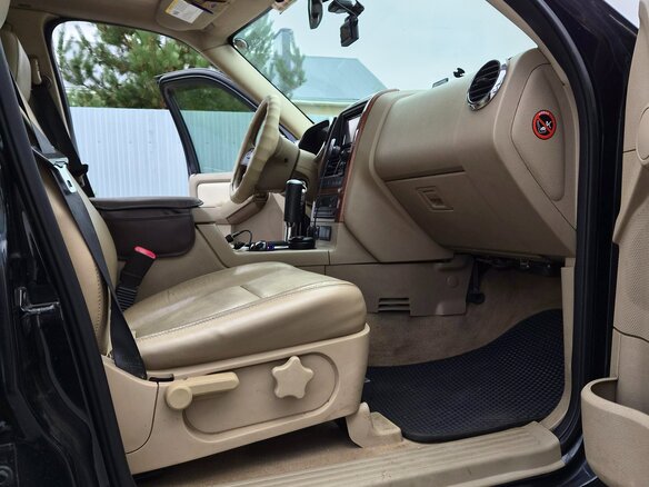 2008 Ford Explorer IV, чёрный, 995000 рублей - вид 13
