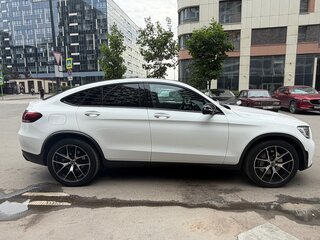 2019 Mercedes-Benz GLC Coupe 220 d I (C253) Рестайлинг, белый, 4890000 рублей, вид 4