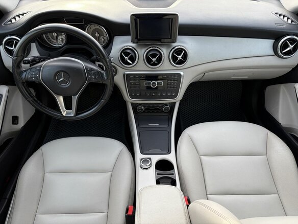 2014 Mercedes-Benz GLA 250 I (X156), белый - вид 9