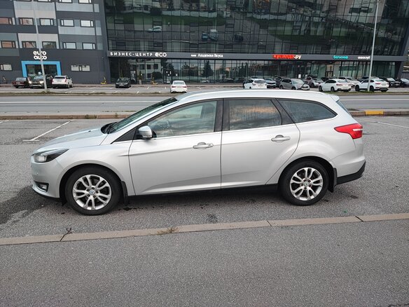 2016 Ford Focus III Рестайлинг, серебристый, 1050000 рублей - вид 8