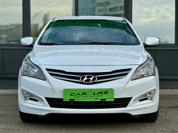 2015 Hyundai Solaris I Рестайлинг, белый - вид 4