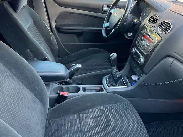 2007 Ford Focus II, чёрный, 517500 рублей - вид 4