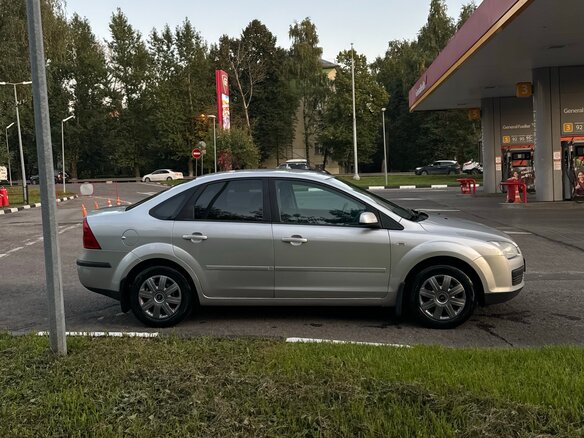 2006 Ford Focus II, серый, 420000 рублей - вид 8