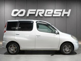 2000 Toyota FunCargo, серый, 410000 рублей, вид 5