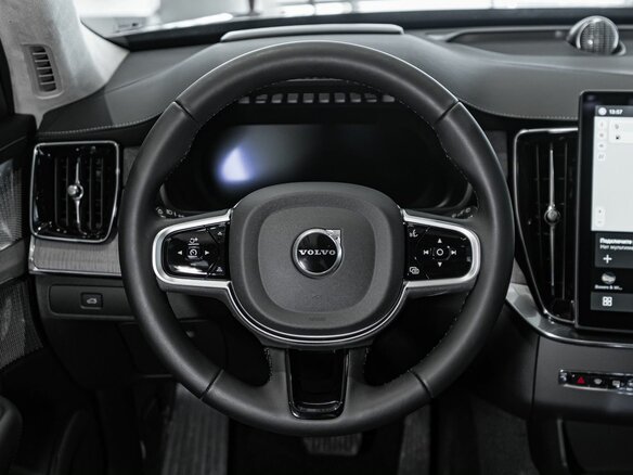 2026 Volvo XC90 B5 II Рестайлинг 2, серебристый, 11980000 рублей - вид 8