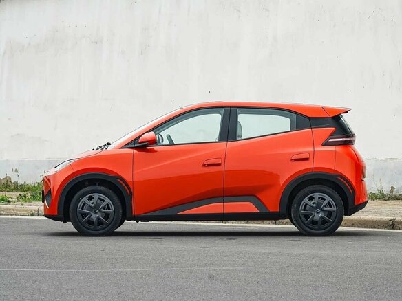 2026 BYD Seagull 38.88 kWh I Рестайлинг, оранжевый, 1670000 рублей - вид 3