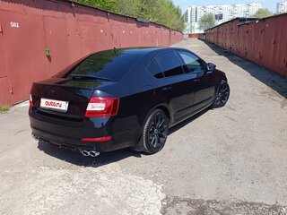 2017 Skoda Octavia III (A7), чёрный, 2000000 рублей, вид 4
