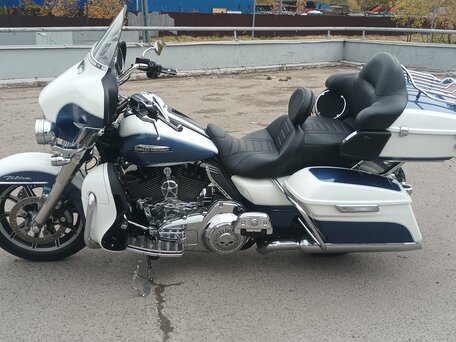 2014 Harley-Davidson Ultra Limited, белый, 1599000 рублей, вид 2