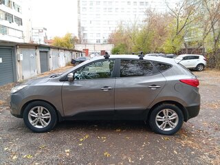 2013 Hyundai ix35 I, серый, 945000 рублей, вид 3