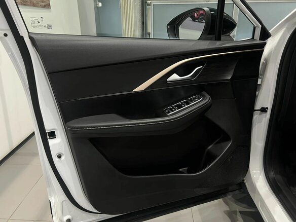 2024 Omoda C5 I, белый, 1660000 рублей - вид 9