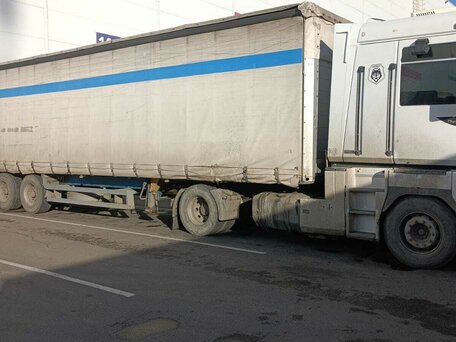2001 Renault Magnum, белый, 2500000 рублей, вид 3