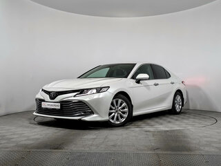 2018 Toyota Camry VIII (XV70), белый, 2590000 рублей, вид 1