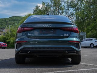 2022 Audi A3 35 TFSI IV (8Y), чёрный, 2000000 рублей, вид 5