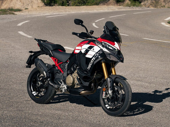 2026 Ducati Multistrada V4, красный, 3745000 рублей