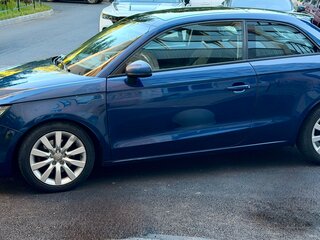 2010 Audi A1 I (8X), синий, 1050000 рублей, вид 5