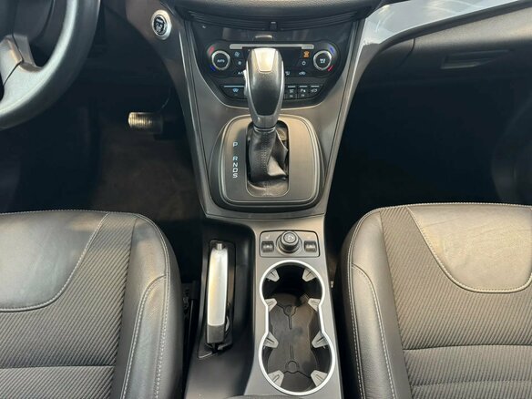 2015 Ford Kuga II, белый, 1069000 рублей - вид 21