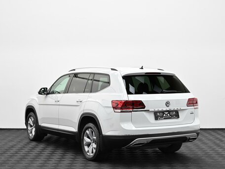 2019 Volkswagen Teramont I, белый, 2499000 рублей, вид 4