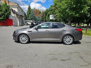 2015 Kia Optima III Рестайлинг, коричневый, 1350000 рублей, вид 3