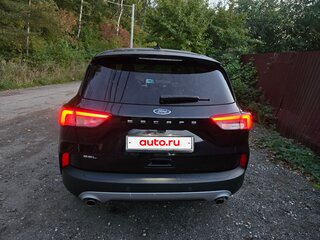 2022 Ford Escape IV, чёрный, 1800000 рублей, вид 5