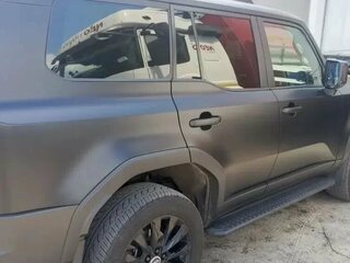 2024 Toyota Land Cruiser Prado 250 Series, чёрный, 9500000 рублей, вид 2