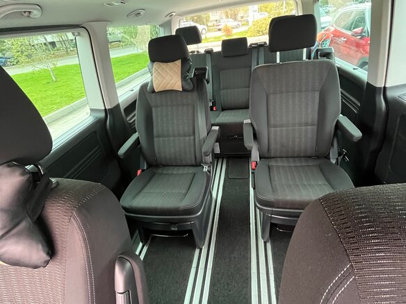 2018 Volkswagen Multivan Long T6, бежевый, 3850000 рублей - вид 9