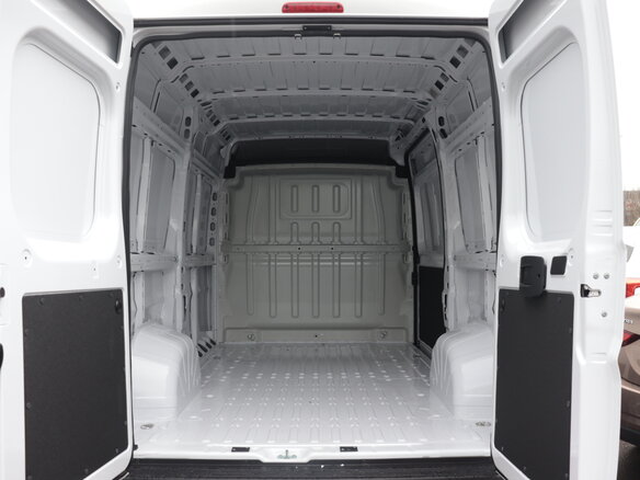 2025 Fiat Professional Ducato, белый, 5690000 рублей - вид 4