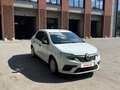2019 Renault Logan II Рестайлинг, белый, 1460000 рублей - вид 1