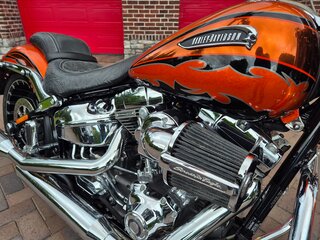 2014 Harley-Davidson Breakout, оранжевый, 2200000 рублей, вид 2