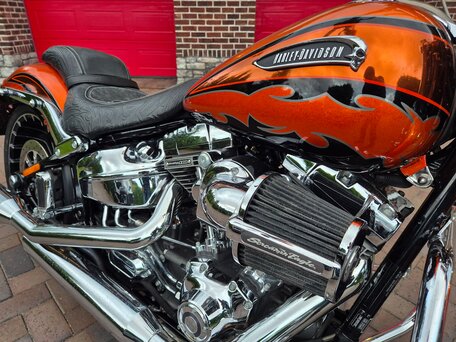 2014 Harley-Davidson Breakout, оранжевый, 2200000 рублей, вид 2
