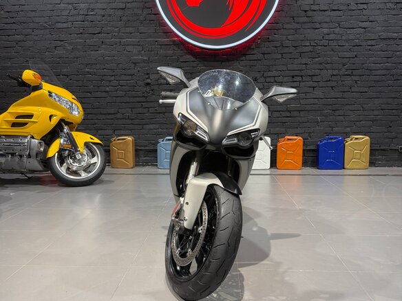 2013 Ducati 848, серебристый, 565000 рублей - вид 14