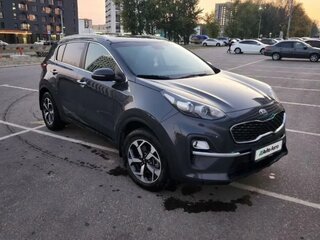 2020 Kia Sportage IV Рестайлинг, серый, 2150000 рублей, вид 3
