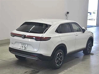 2026 Honda Vezel II Рестайлинг, белый, 2265000 рублей, вид 4