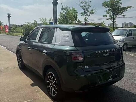 2026 Leapmotor A10 53 kWh, зелёный, 1950000 рублей, вид 3