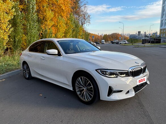 2022 BMW 3 серии 320i VII (G2x), белый, 4100000 рублей - вид 1