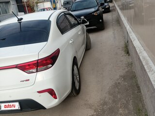 2017 Kia Rio IV, белый, 750000 рублей, вид 2