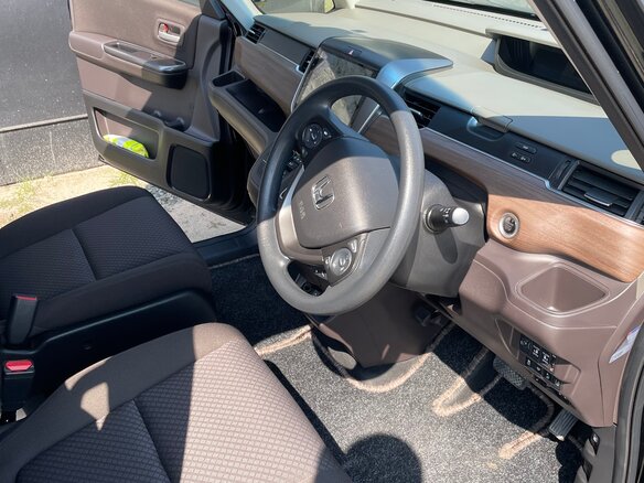 2019 Honda Freed II Рестайлинг, чёрный, 1700000 рублей - вид 10