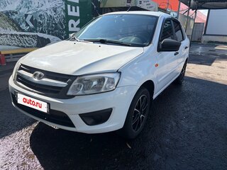 2015 Lada (ВАЗ) Granta I, белый, 430000 рублей, вид 1
