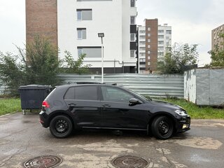 2019 Volkswagen Golf VII Рестайлинг, чёрный, 1665000 рублей, вид 5