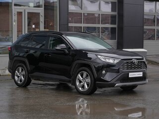 2021 Toyota RAV4 V (XA50), чёрный, 2950000 рублей, вид 3