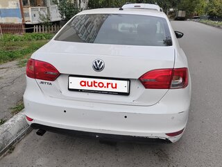2013 Volkswagen Jetta VI, белый, 666666 рублей, вид 5