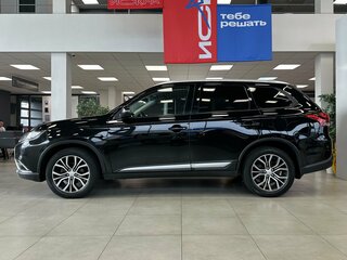 2017 Mitsubishi Outlander III Рестайлинг 2, чёрный, 1890000 рублей, вид 5