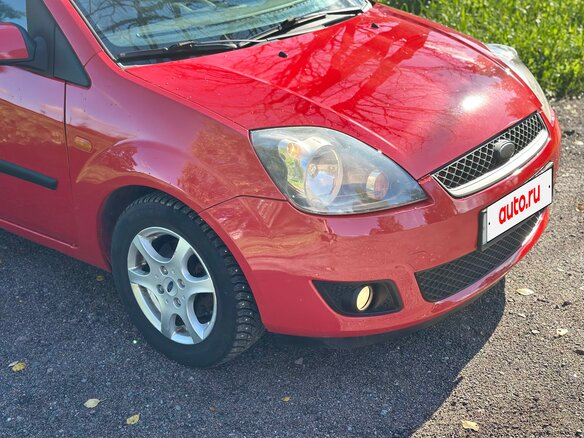 2007 Ford Fiesta Mk5, красный, 299000 рублей - вид 6