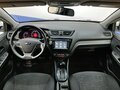 2017 Kia Rio III Рестайлинг, белый, 970000 рублей - вид 8