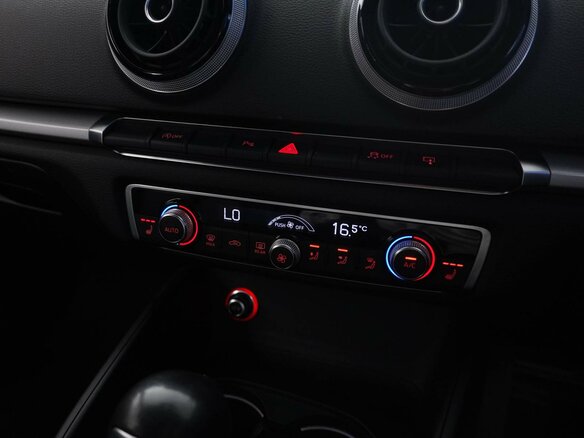 2015 Audi A3 III (8V), чёрный, 1249077 рублей - вид 14