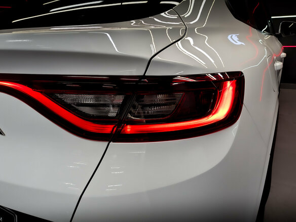 2021 Renault Arkana I, белый, 1625000 рублей - вид 24