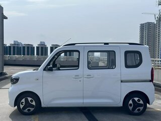 2026 Wuling Zhiguan EV, белый, 1449666 рублей, вид 4