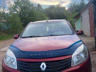 2011 Renault Sandero I, красный, 580000 рублей, вид 2