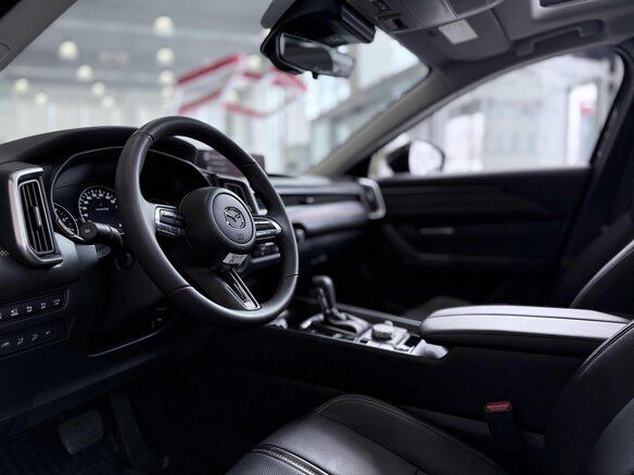 2025 Mazda CX-50, красный, 4720000 рублей - вид 15